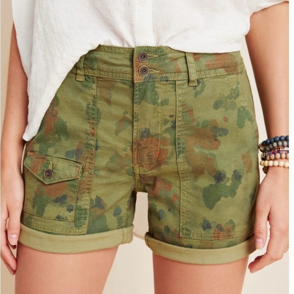 Anthropologie Wanderer Utility Shorts Camo Pockets Green Brown Sz 25 - Picture 1 of 15